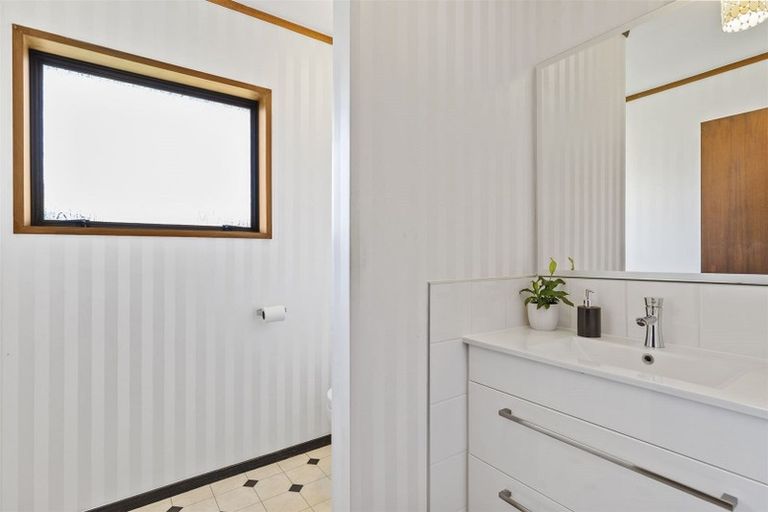 Photo of property in 12 Stirling Drive, Morrinsville, 3300