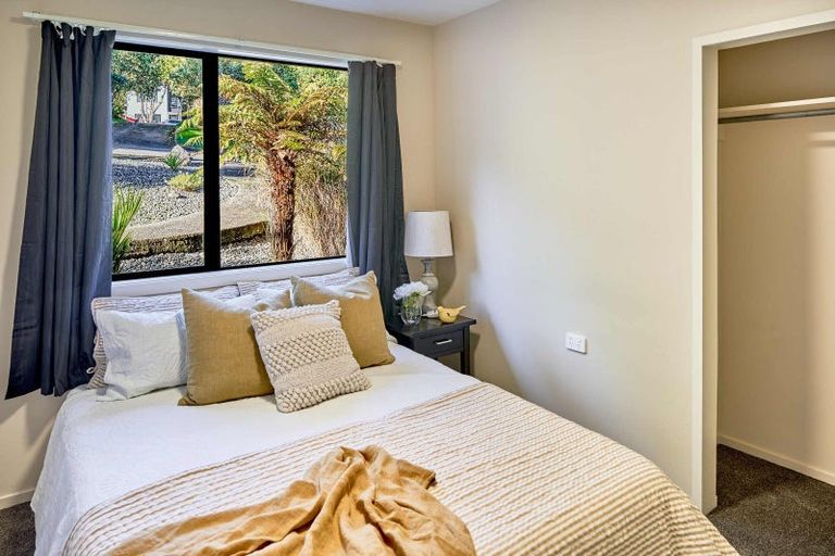 Photo of property in 56 Mercury Way, Whitby, Porirua, 5024