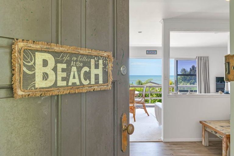 Photo of property in 15 Bay View Terrace, Patons Rock, Takaka, 7182