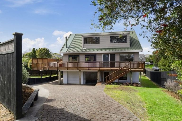 Photo of property in 42 Weza Lane, Kumeu, 0810