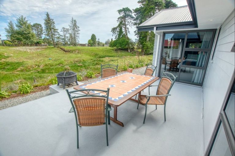 Photo of property in 82 Hokitika-kaniere Tram, Kaniere, Hokitika, 7811