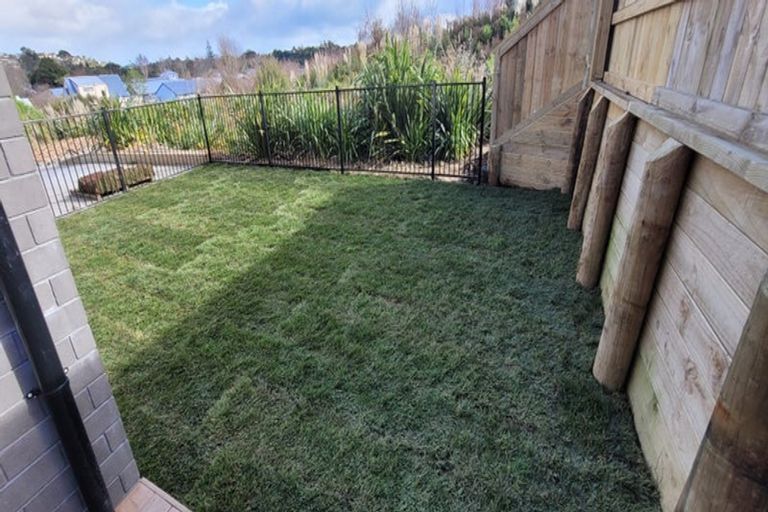 Photo of property in 20 Equine Way, Brookfield, 3110