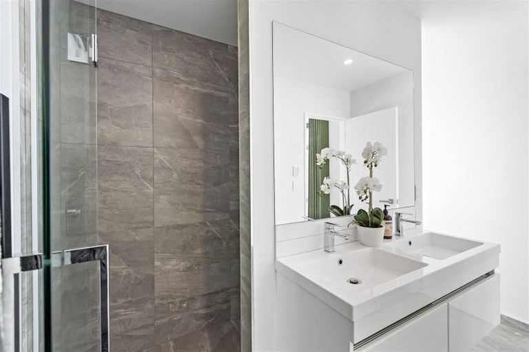 Photo of property in 11 Tulett Park Drive, Casebrook, Christchurch, 8051