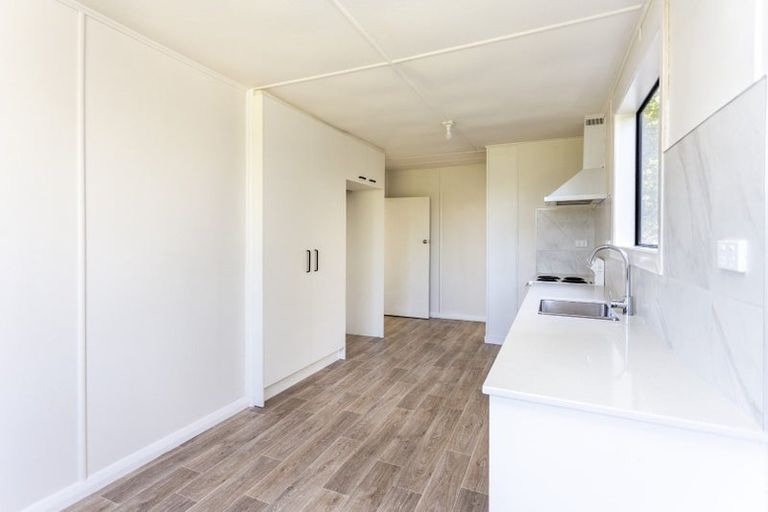 Photo of property in 14 De Havilland Street, Hornby, Christchurch, 8042