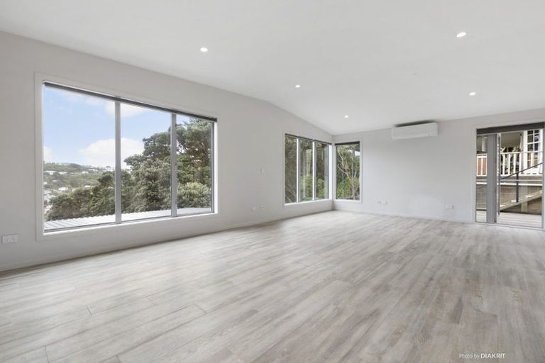 Photo of property in 83a Nevay Road, Miramar, Wellington, 6022