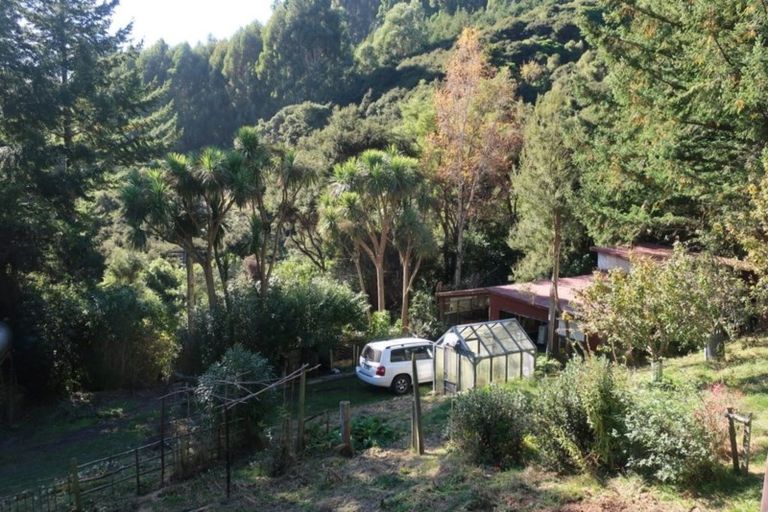 Photo of property in 102 Reynolds Valley Road, Okuti Valley, Little River, 7591