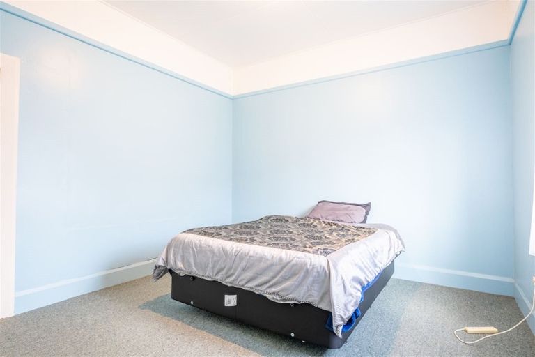 Photo of property in 17 George Street, Waimate, 7924