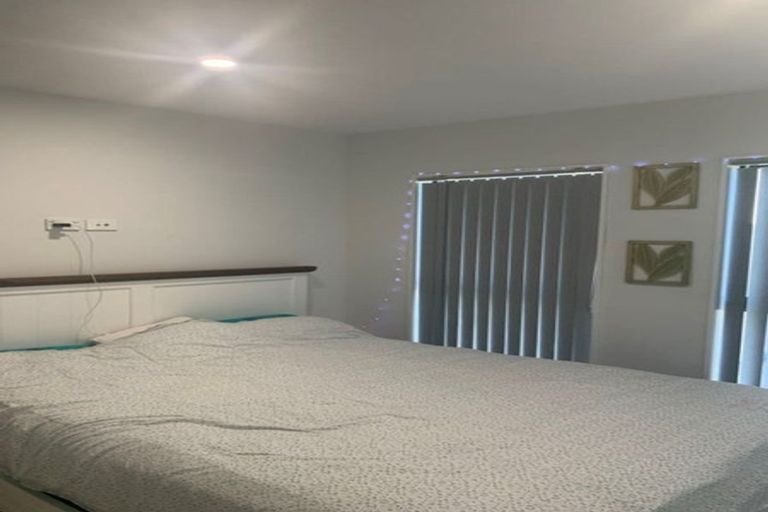 Photo of property in 10 Bliss Court, Takanini, 2110