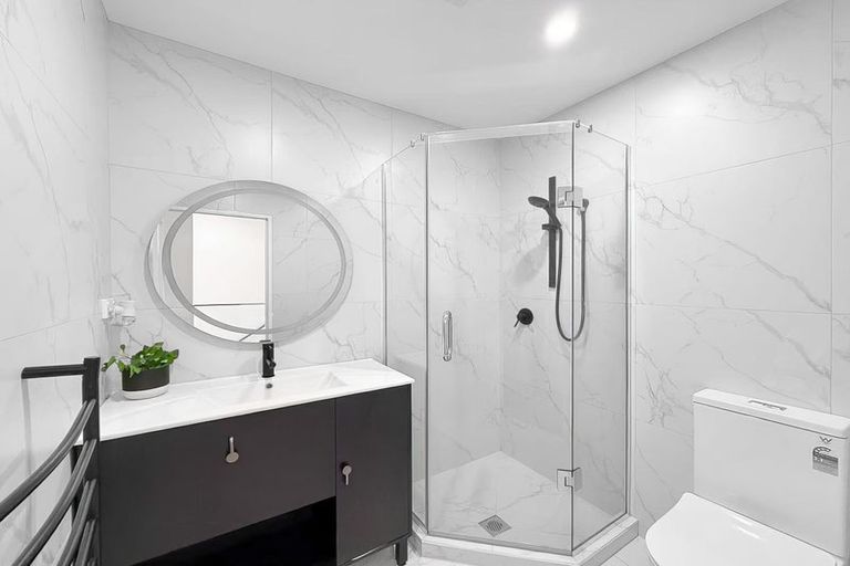 Photo of property in 5/32 Brandon Road, Glen Eden, Auckland, 0602