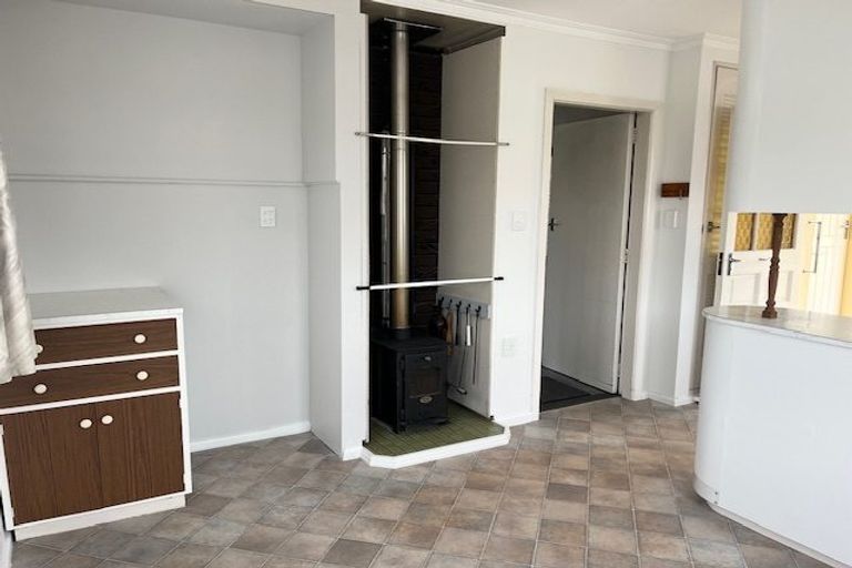 Photo of property in 17 Atmore Avenue, Otaki, 5512