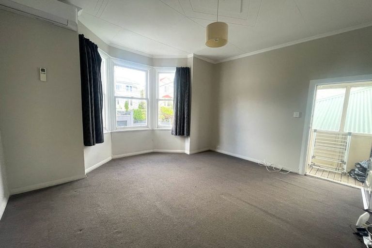 Photo of property in 61a Pirie Street, Mount Victoria, Wellington, 6011