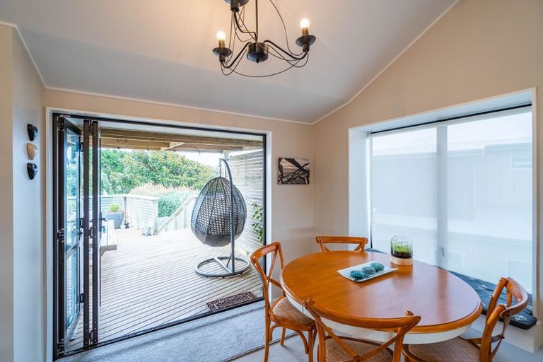 Photo of property in 279 Peka Peka Road, Peka Peka, Waikanae, 5391