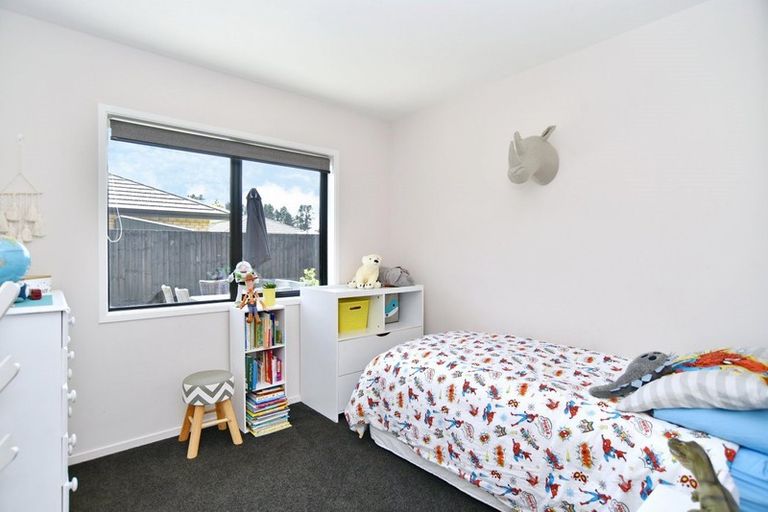 Photo of property in 28 Makawe Roa Street, Marshland, Christchurch, 8083