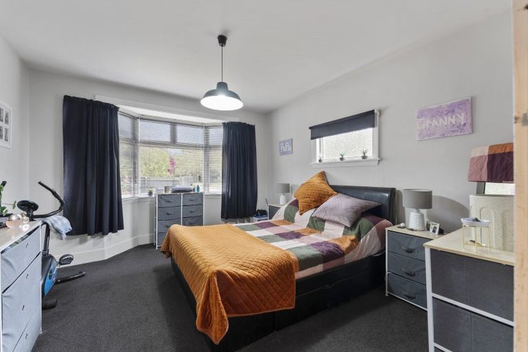 Photo of property in 16 Lincoln Road, Hillmorton, Christchurch, 8024