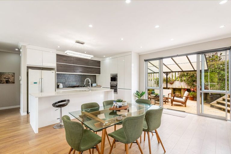 Photo of property in 9 Korihi Drive, Swanson, Auckland, 0614