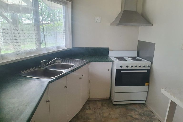 Photo of property in 16 Scarborough Road, Flaxmere, Hastings, 4120