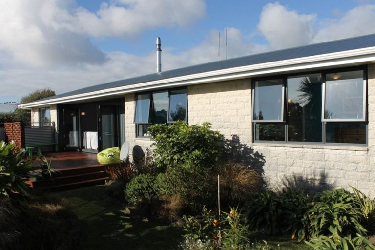 Photo of property in 23 Ngahue Crescent, Carters Beach, Westport, 7825