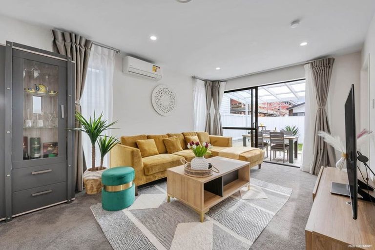 Photo of property in 46 Clayden Shuttleworth Street, Papakura, 2110