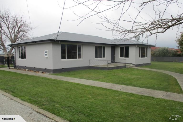 Photo of property in 6 Maddren Street, Winchester, 7985