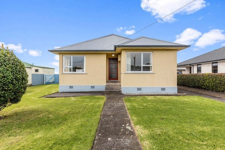 Photo of property in 20 King Street, Waitara, 4320