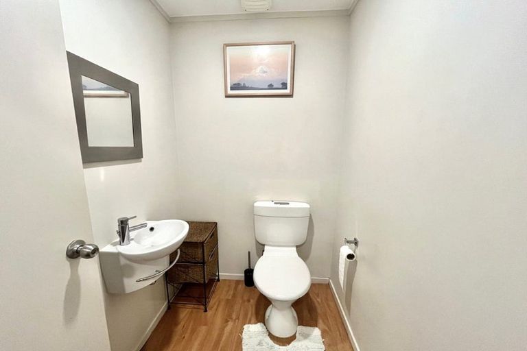 Photo of property in 2/9 Freeman Way, Manukau, Auckland, 2104