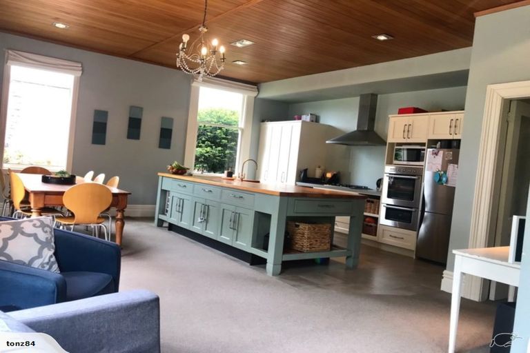 Photo of property in 1 Nelson Terrace, Seaview, Timaru, 7910