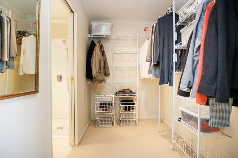 Photo of property in 144 Pacific Drive, Fitzherbert, Palmerston North, 4410