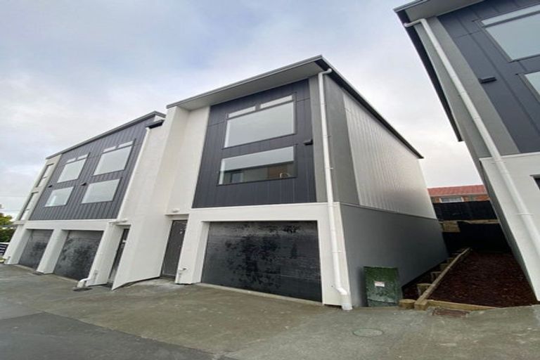 Photo of property in 53 Tima Lane, Mangere Bridge, Auckland, 2022