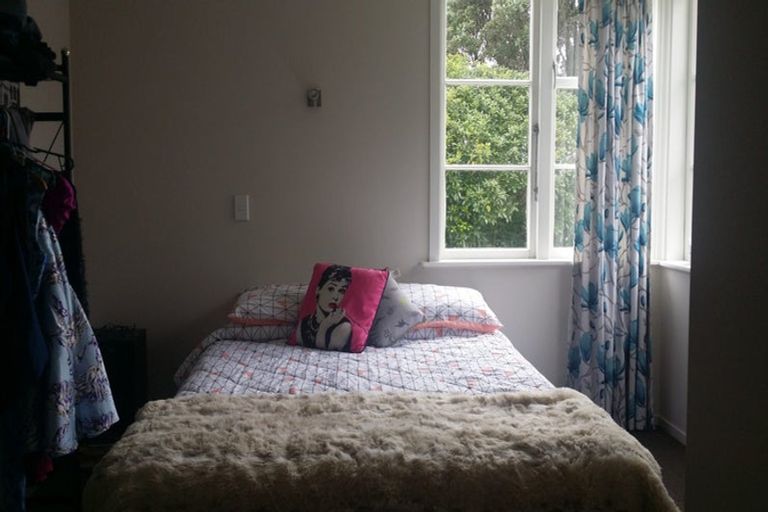 Photo of property in 44 Haumia Street, Johnsonville, Wellington, 6037