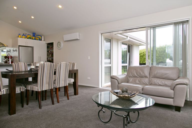 Photo of property in 119 Victory Drive, Wharewaka, Taupo, 3330