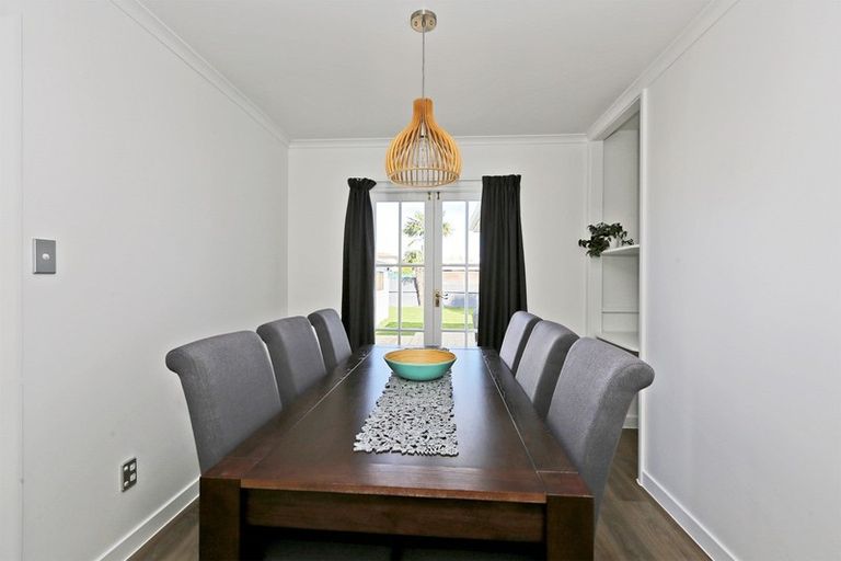 Photo of property in 33 Allen Berry Avenue, Pirimai, Napier, 4112