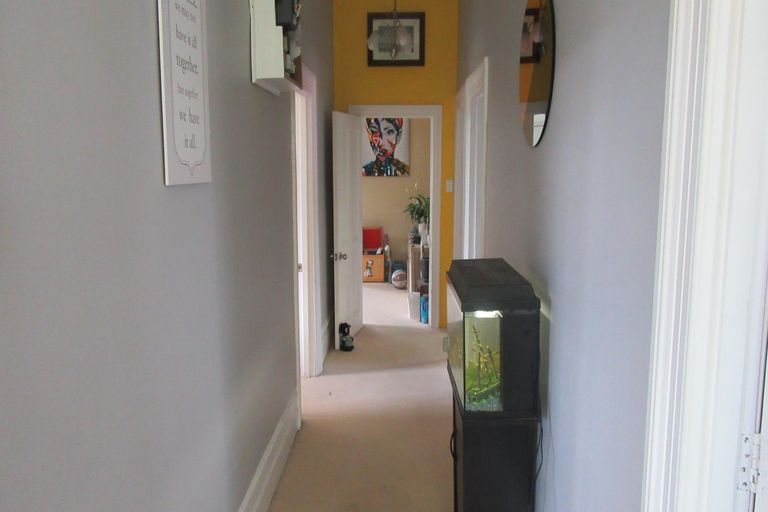 Photo of property in 1 Point Bush Road, Waimate, 7924