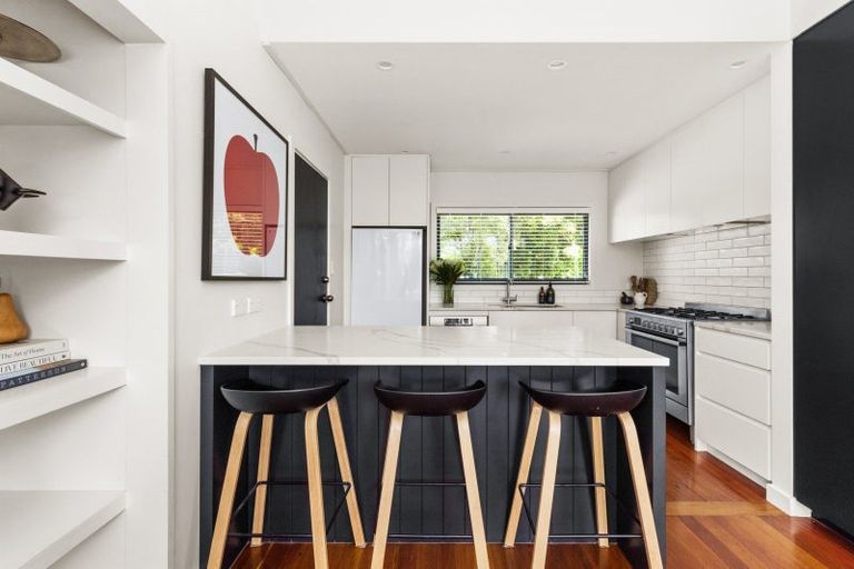 Photo of property in 65 Duart Road, Havelock North, 4130