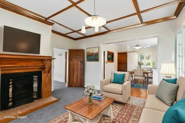 Photo of property in 51 Northland Road, Northland, Wellington, 6012