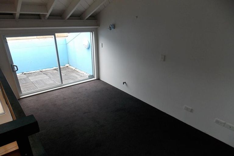 Photo of property in Vicino Apartments, 31/33 Taranaki Street, Te Aro, Wellington, 6011