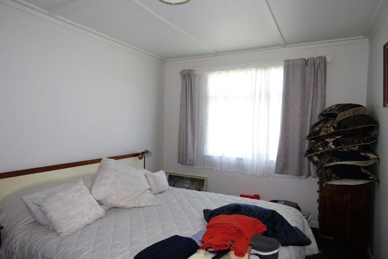 Photo of property in 8 Derby Street, Westport, 7825