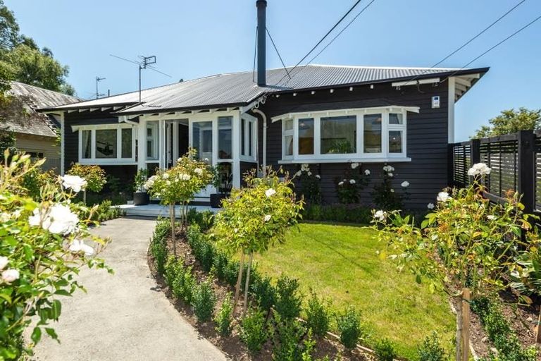Photo of property in 60 Petrie Street, Richmond, Christchurch, 8013