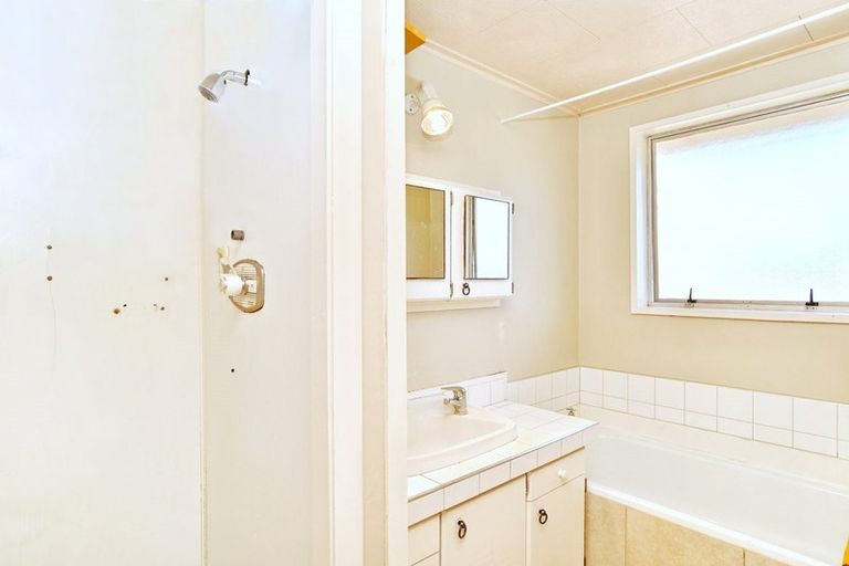 Photo of property in 1/10 Wanstead Place, Woolston, Christchurch, 8062