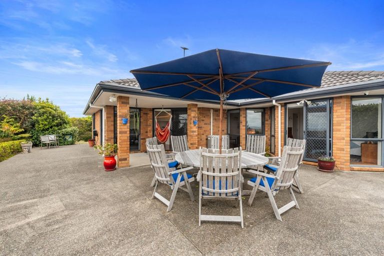 Photo of property in 1611 Kaipara Coast Highway, Kaukapakapa, 0984