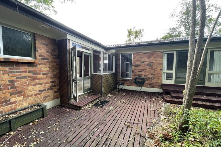 Photo of property in 27 St Peters Street, Northcote, Auckland, 0627