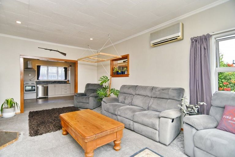 Photo of property in 69 West Belt, Rangiora, 7400