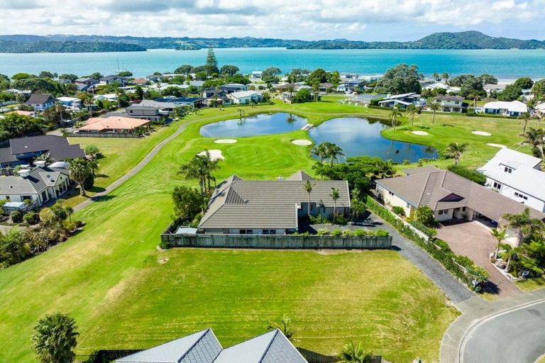 Photo of property in 14 Cayman Court, One Tree Point, 0118