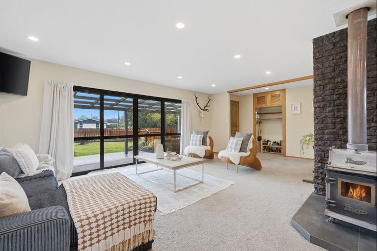 Photo of property in 6 Redwood Place, Oxford, 7430