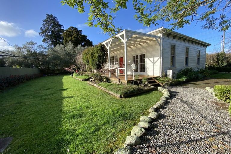 Photo of property in 97 Kuratawhiti Street, Greytown, 5794