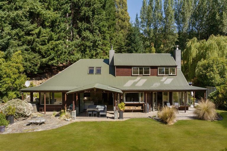 Photo of property in 364 Malaghans Road, Dalefield, Queenstown, 9371