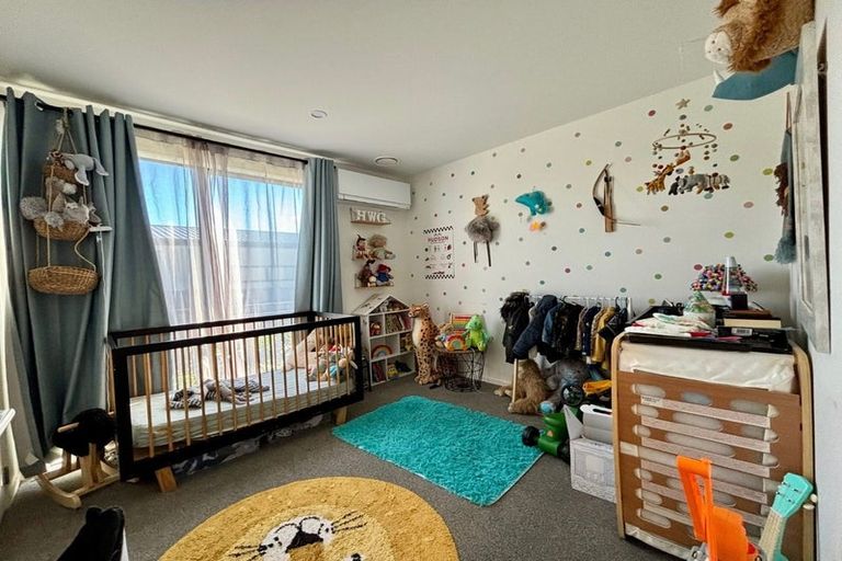 Photo of property in 2 Roto Lane, Pukekohe, 2120