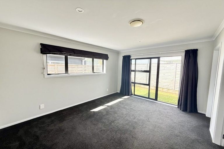 Photo of property in 8 Avalon Park Drive, Avalon, Lower Hutt, 5011