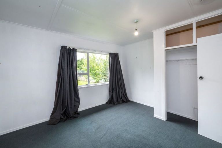 Photo of property in 16 Hickson Street, Featherston, 5710