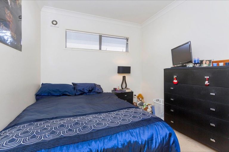 Photo of property in 210/3 Morningside Drive, Morningside, Auckland, 1025