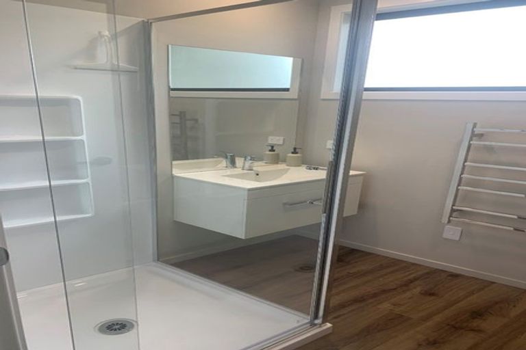 Photo of property in 1 Central Street, Papamoa, 3118